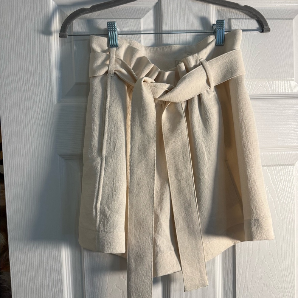 Women's Cream Paperbag Waist Tie Shorts
